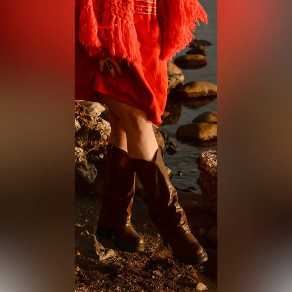 Brown Knee-High Boots with Black Soles bulky fun brown boots - Picture 4 of 13